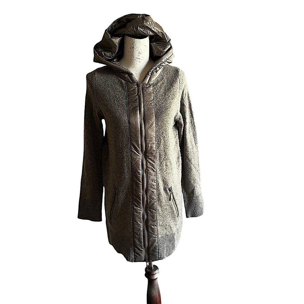 OLIVER WOMENS HOODED SWEATER GRAY 2 ZIPPER POCKETS SZ MEDIUM
